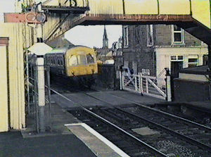 Class 101 DMU Broughty Ferry station 1980s