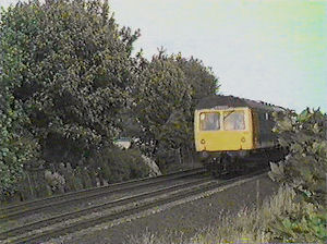 Combined Classes 105/106 and Class 120 DMU approaching Broughty Ferry