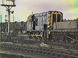 Diesel 08 shunter 08 762 at Dundee