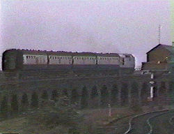 Class 27 27018 departing Dundee