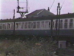 27012 arriving Dundee