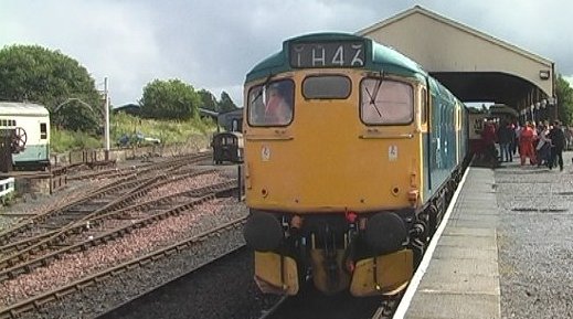 Class 27 27001 at Bo'ness