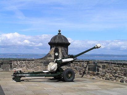 One o'clock Gun Edinburgh Castle