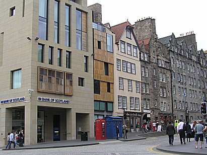 High Street Edinburgh Old Town