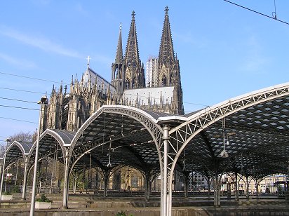 Kln Cathedral from Kln Hauptbanhof