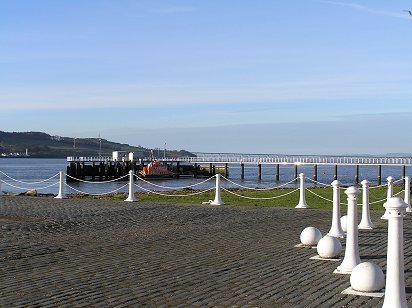 Broughty Ferry Lifeboat Pier