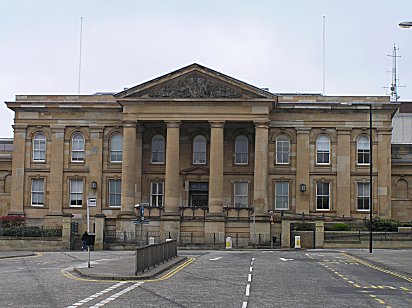 Dundee Courthouse Square