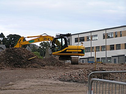 building the new Grove Academy