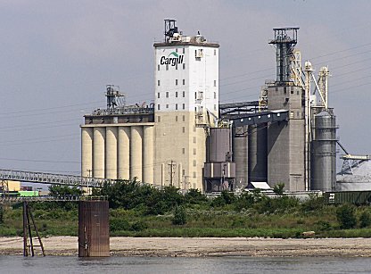 Cargill grain elevator, East St Louis IL