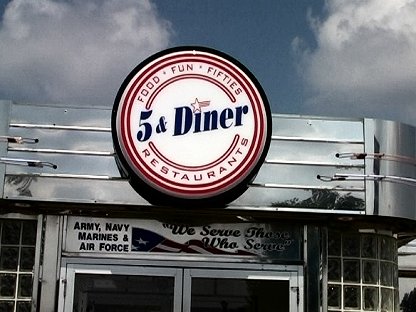 5 & Diner, St Roberts, Missouri