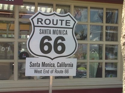 End od Route 66 sign - Santa Monica