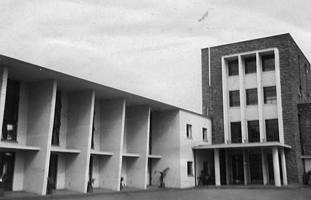 Duke of York School Main Entrance