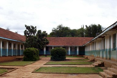 Hill School Eldoret 2004