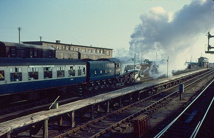 Tay Bridge Station Dundee